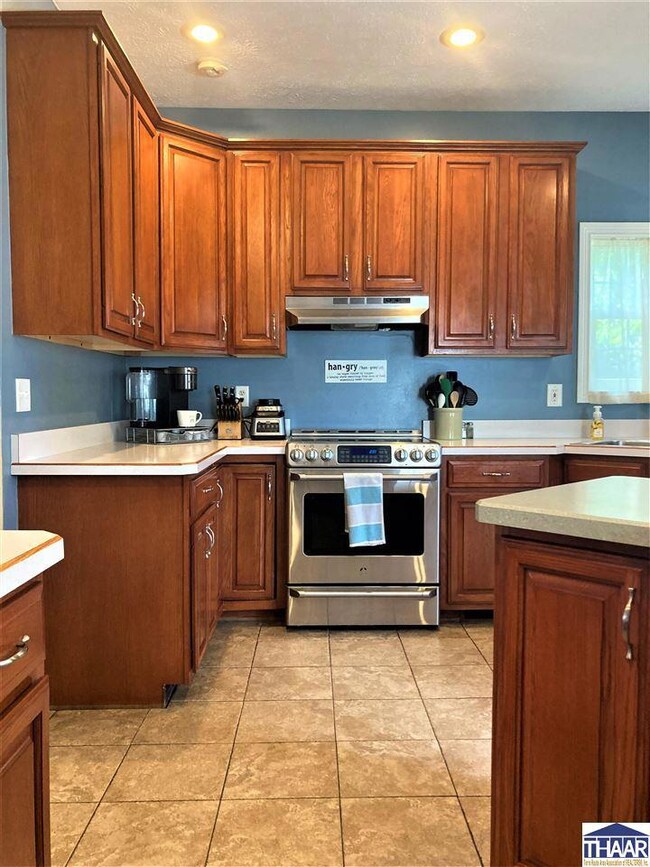 595 S Dobbs Dell St, Terre Haute, IN 47803 - photo 6