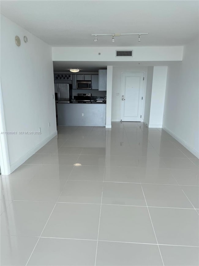 1861 NW S River Dr unit 2010, Miami, FL 33125 - photo 4