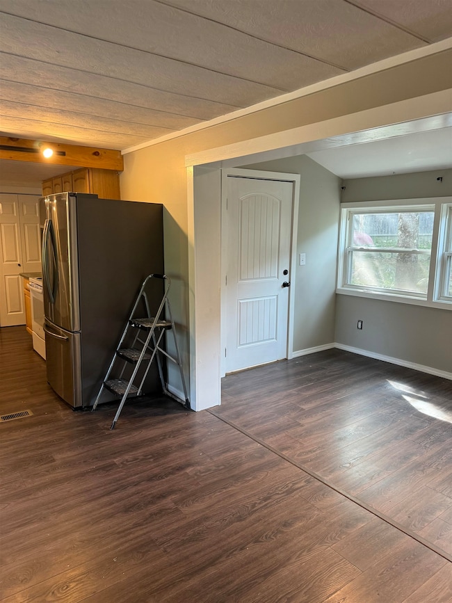 23 Liscomb Cir unit 42, Gilford, NH 03249 - photo 6