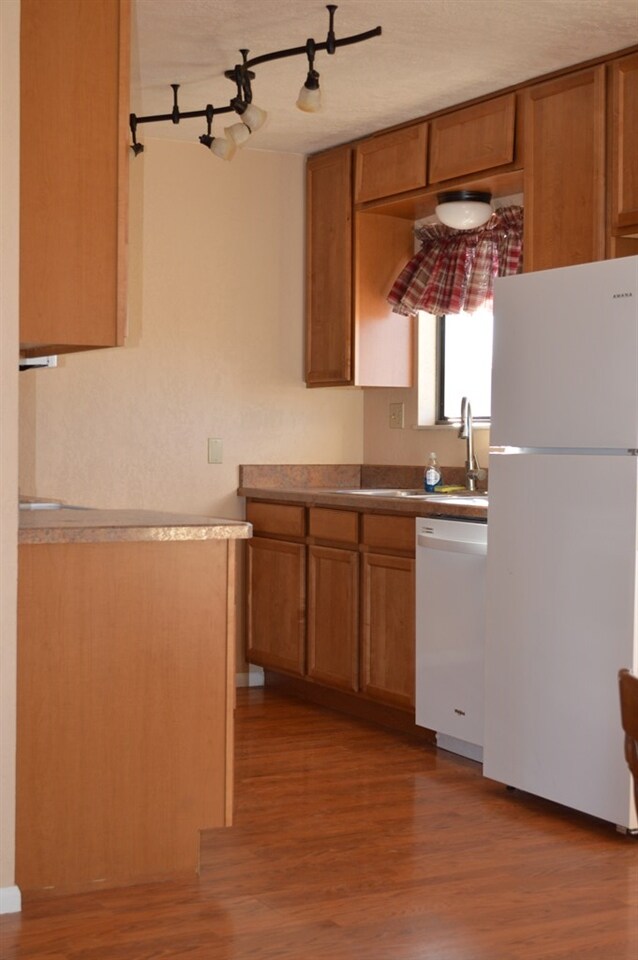 3104 Kent Ave, Cody, WY 82414 - photo 2