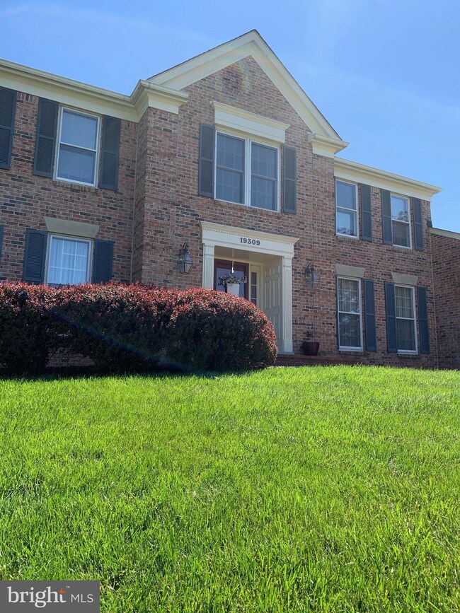 19309 Heritage Ln, Hagerstown, MD 21742 - photo 6