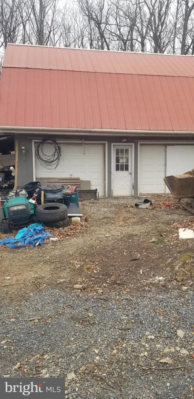 529 Hillside Dr, Augusta, WV 26704 - photo 5