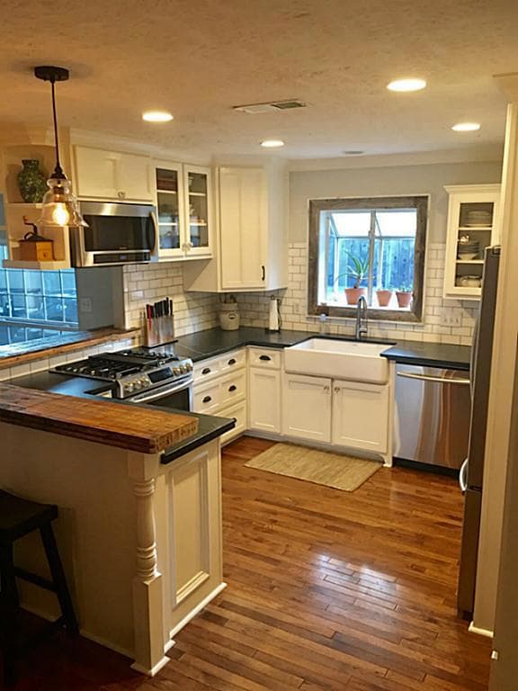 1559 Sue Barnett Dr, Houston, TX 77018 - photo 7