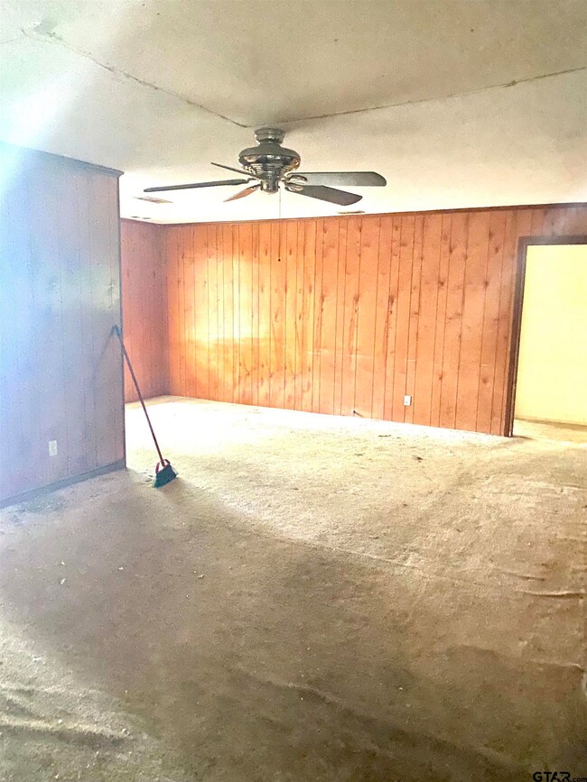 2433 Plume Dr, Tyler, TX 75703 - photo 3