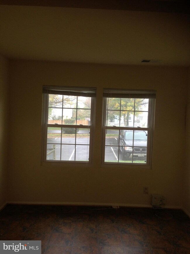 17516 Hoskinson Rd, Poolesville, MD 20837 - photo 6