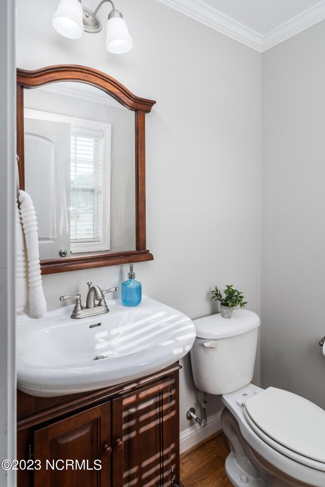 2300 Sadler Dr unit B, Winterville, NC 28590 - photo 7