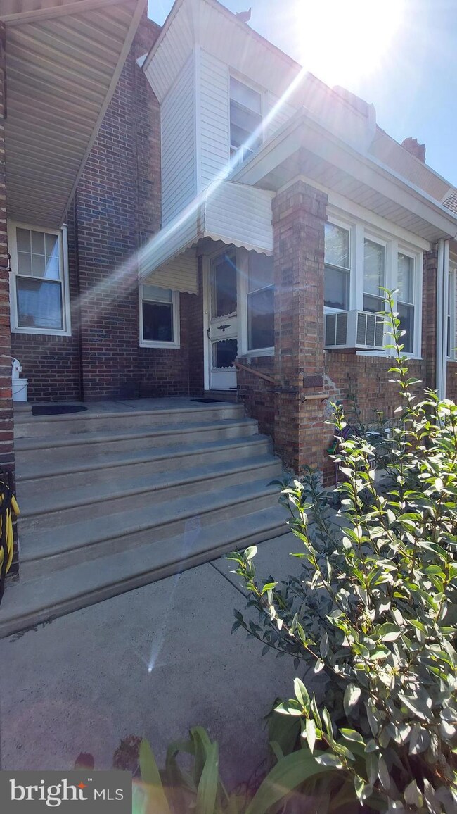 3523 Shelmire Ave, Philadelphia, PA 19136 - photo 2