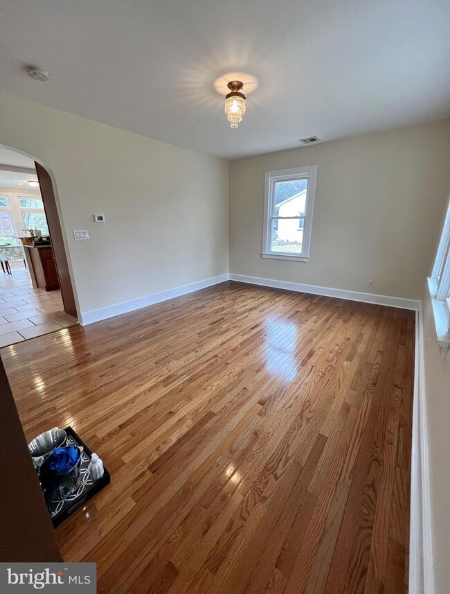 42 Cranbury Rd, Princeton Junction, NJ 08550 - photo 3