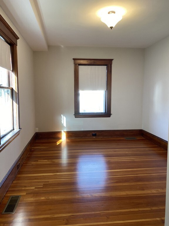 9 Shirley St unit 9, Lexington, MA 02421 - photo 6