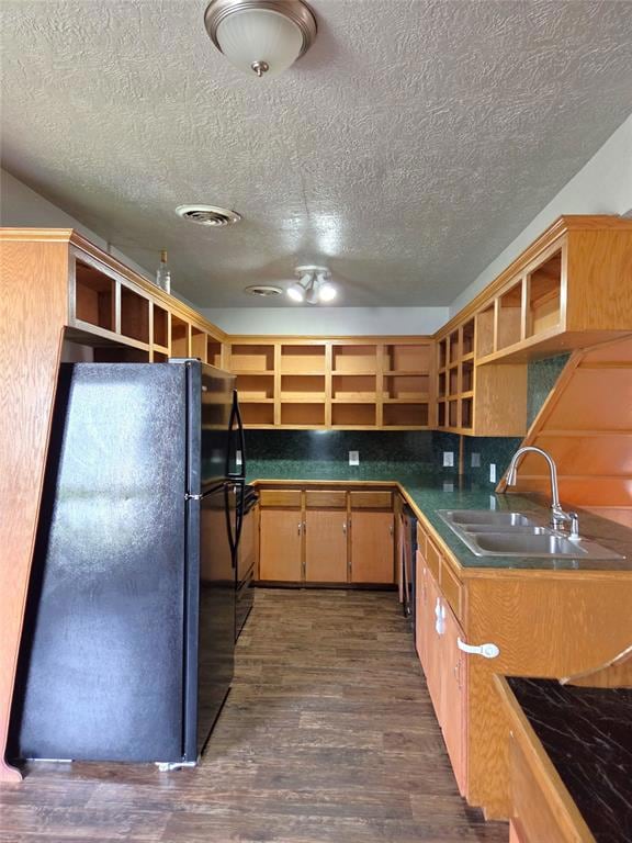 all kitchen appliances stay with home