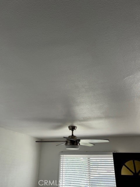 Ceiling fan