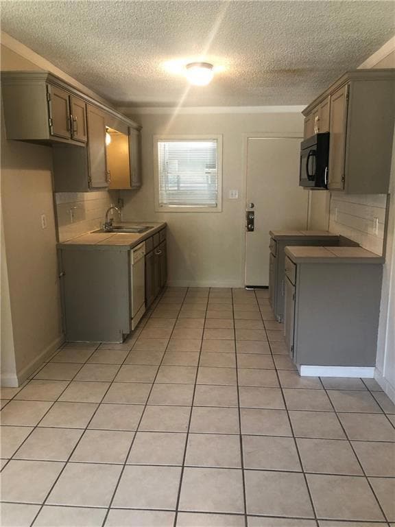 7005 Guadalupe St unit B, Austin, TX 78752 - photo 2