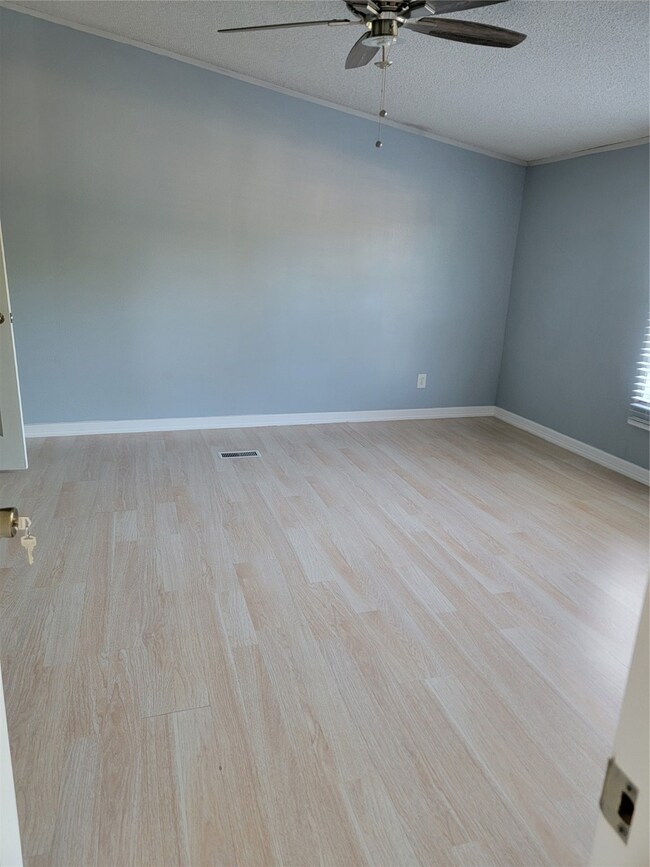 16318 Evergreen Timbers, Magnolia, TX 77355 - photo 4