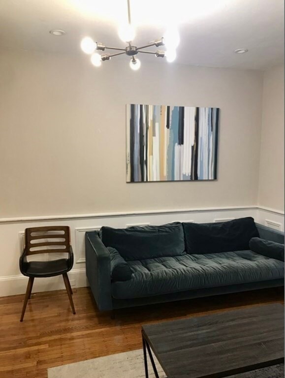 92A Pinckney St unit 1, Boston, MA 02114 - photo 4