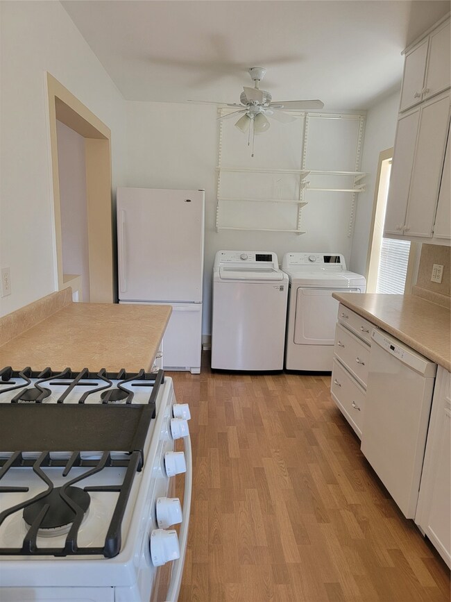 6713 Spindle Dr, Houston, TX 77086 - photo 3