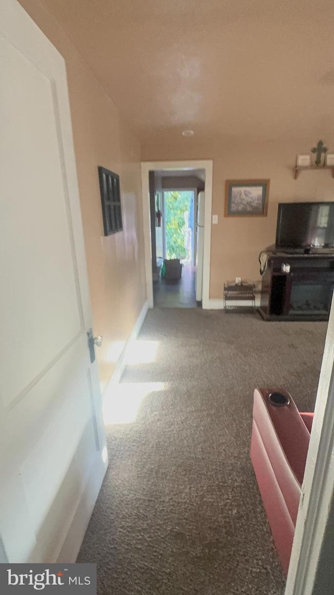 424 W Broad St, Paulsboro, NJ 08066 - photo 6