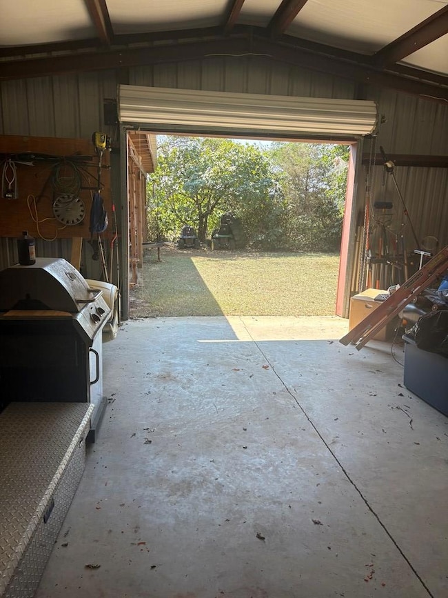 421 Best Cir, Adel, GA 31620 - photo 5