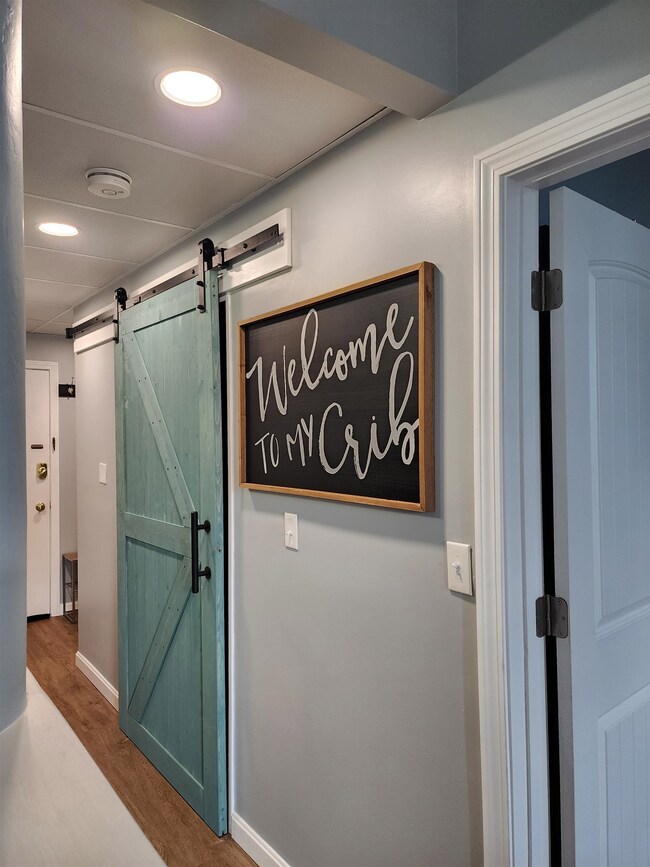 Emerson Mills unit M19, Pembroke, NH 03275 - photo 6