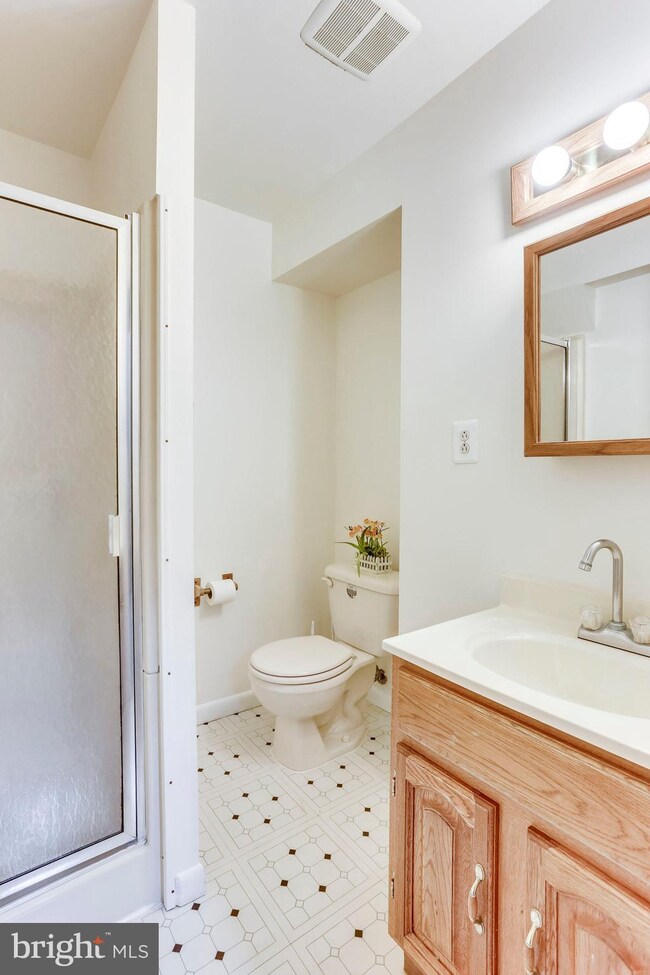 14812 Melfordshire Way, Silver Spring, MD 20906 - photo 7