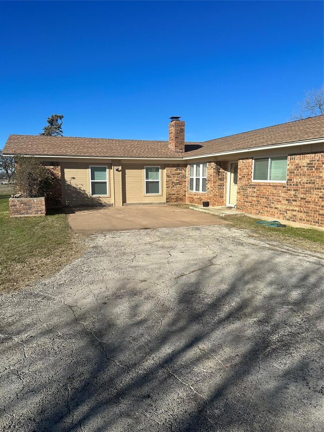 110 Meadow Ln, Abilene, TX 79602 - photo 4