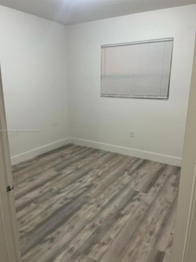 5491 W 24th Ave unit 49, Hialeah, FL 33016 - photo 5