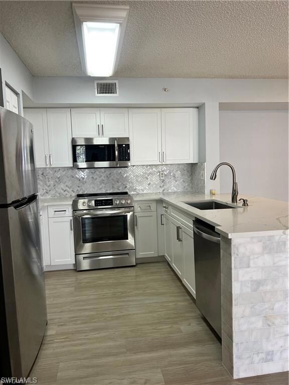 1210 Wildwood Lakes Blvd unit 206, Naples, FL 34104 - photo 6