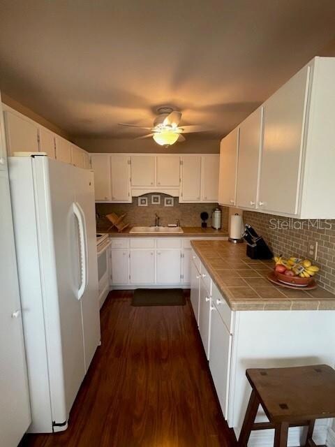 8075 112th St unit 202, Seminole, FL 33772 - photo 6