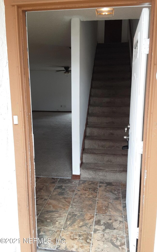 7690 Jana Ln S, Jacksonville, FL 32210 - photo 2