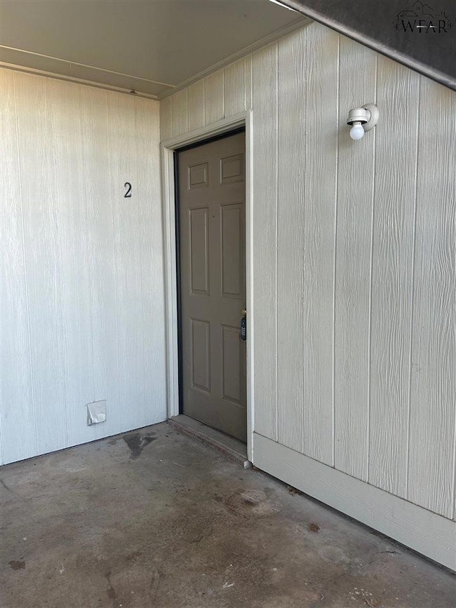 4110 Faith Rd unit Apartment 2, Wichita Falls, TX 76308 - photo 2