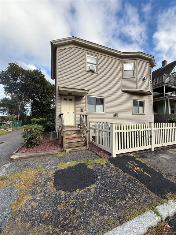 74 Lakewood St unit 1F, Worcester, MA 01603 - photo 2