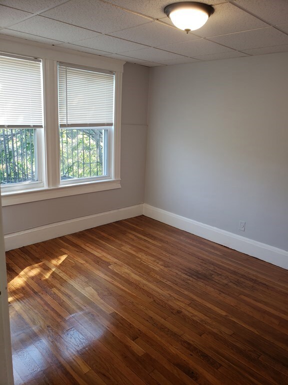 36 Timson St unit 2, Lynn, MA 01902 - photo 2