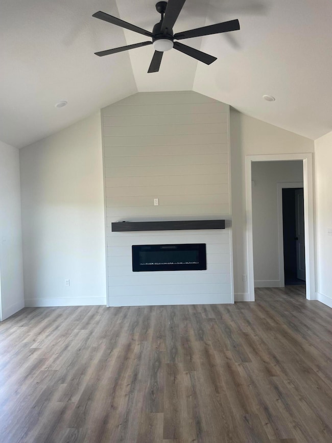 Classy electric fireplace