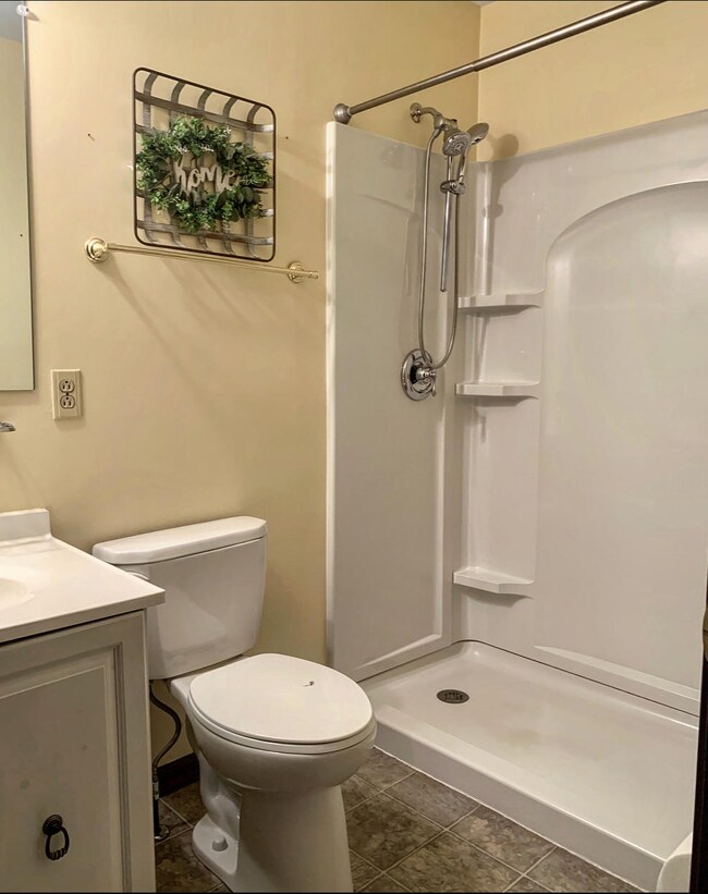 705 Beech St, Saint Marys, OH 45885 - photo 2