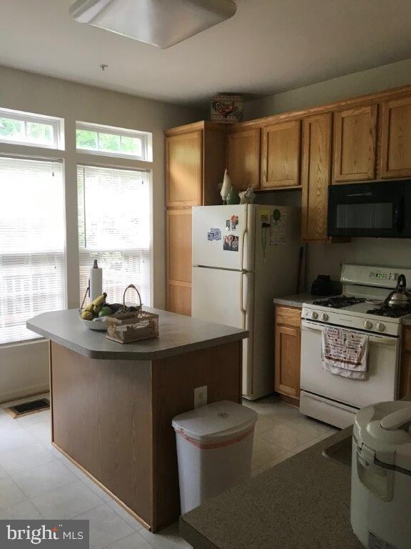 4049 Cressida Place unit F, Woodbridge, VA 22192 - photo 4