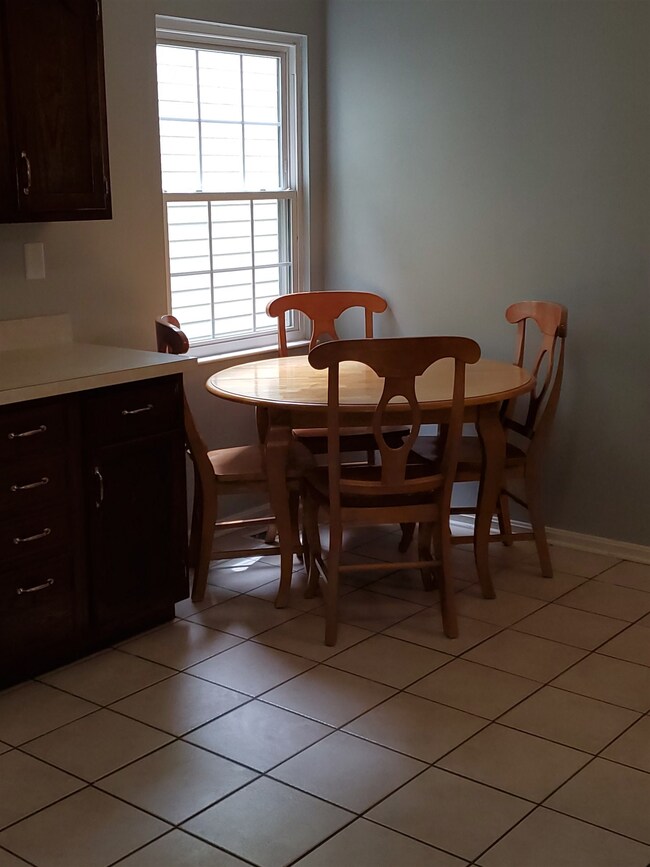 5698 Maple Ln, Newburgh, IN 47630 - photo 4