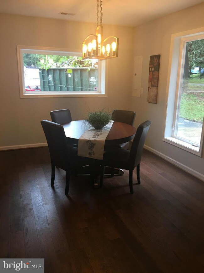 12520 Old Fort Rd, Fort Washington, MD 20744 - photo 5