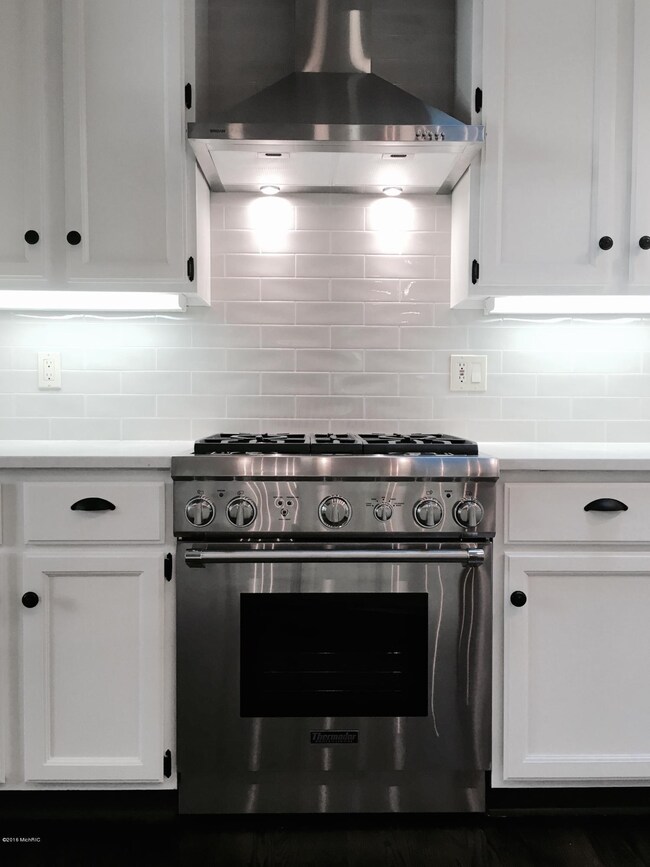 13855 S Cherry Beach, Three Oaks, MI 49128 - photo 6