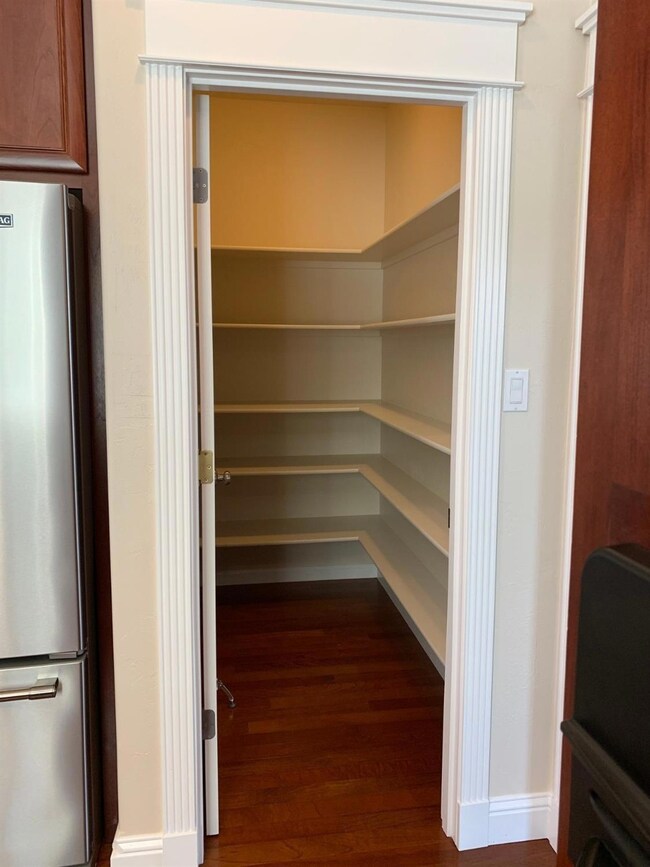 108 NW Fall Run Dr, Grants Pass, OR 97526 - photo 3