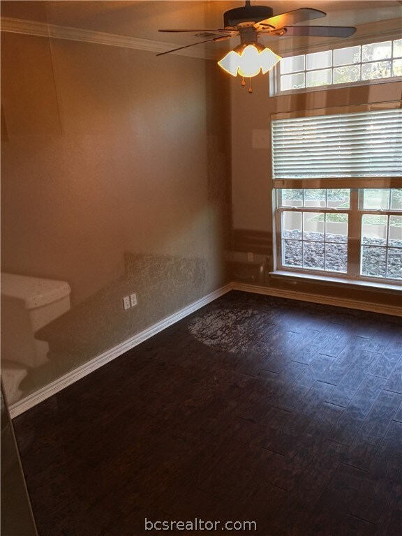 1008 Foster Ave unit B, College Station, TX 77840 - photo 6