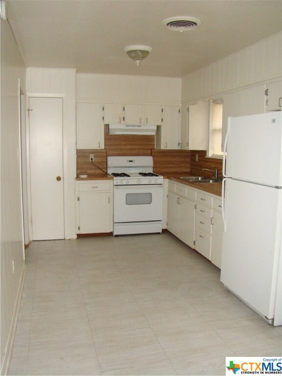 518 Bowden Ave, Copperas Cove, TX 76522 - photo 6