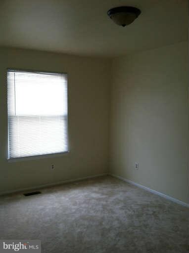 625 Burlington Ct, Edgewood, MD 21040 - photo 5