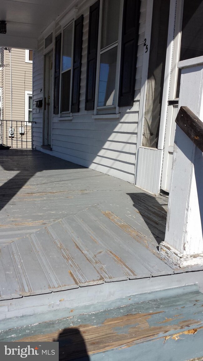 25 N Penrose St unit 1, Quakertown, PA 18951 - photo 3