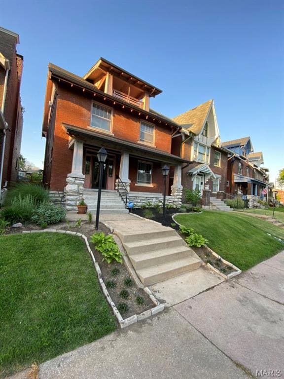 5745 de Giverville Ave, Saint Louis, MO 63112 - photo 2