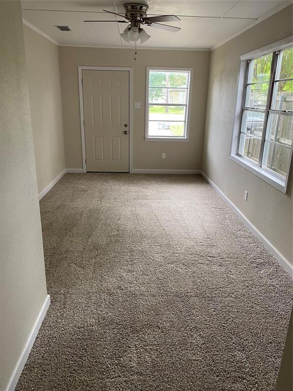 1045 W Coffin St, Denison, TX 75020 - photo 6