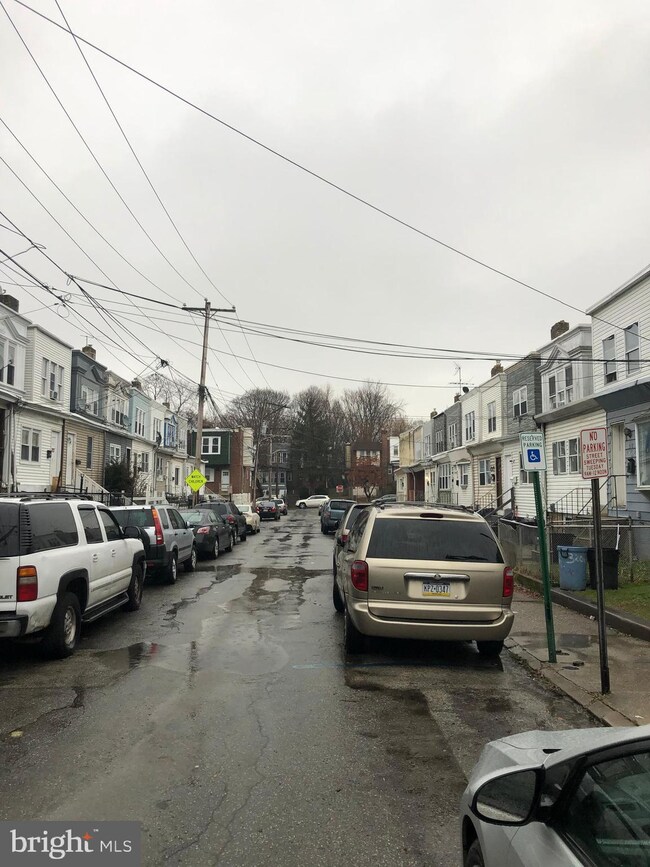 324 Berbro St, Darby, PA 19023 - photo 2