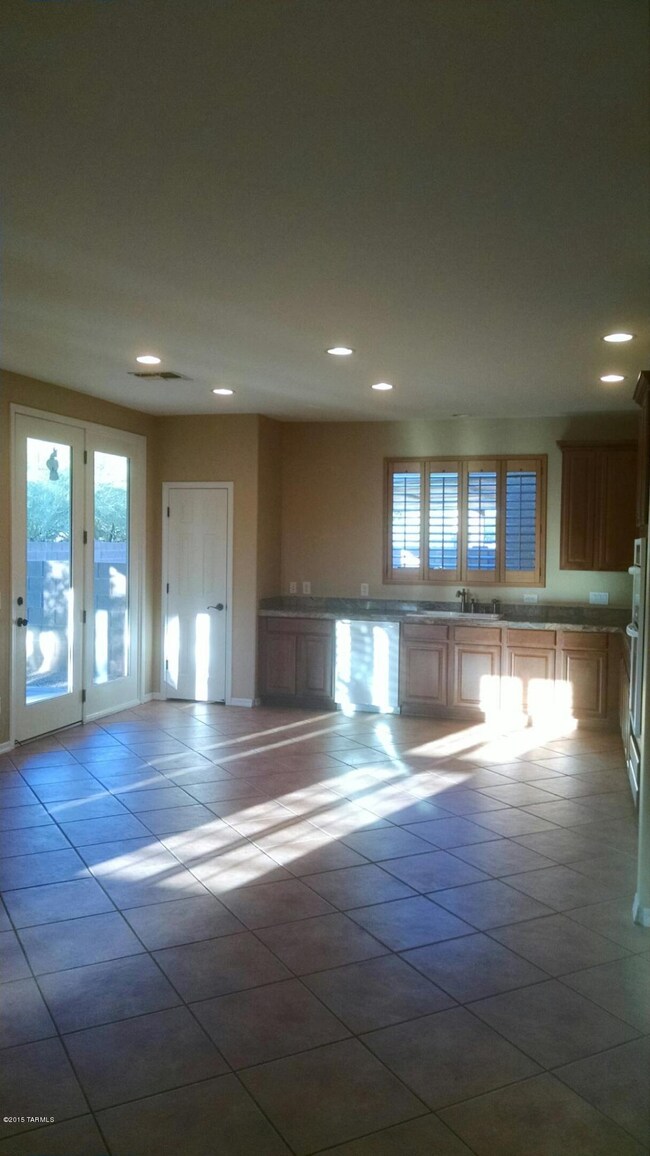 2874 W Duskywing Dr, Tucson, AZ 85741 - photo 2