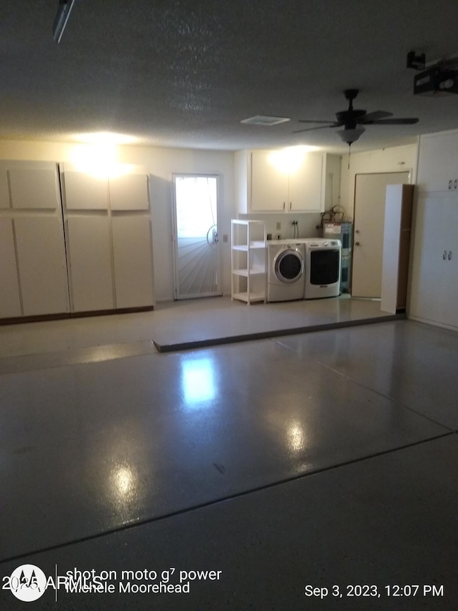 GARAGE WITH LAUNDRY