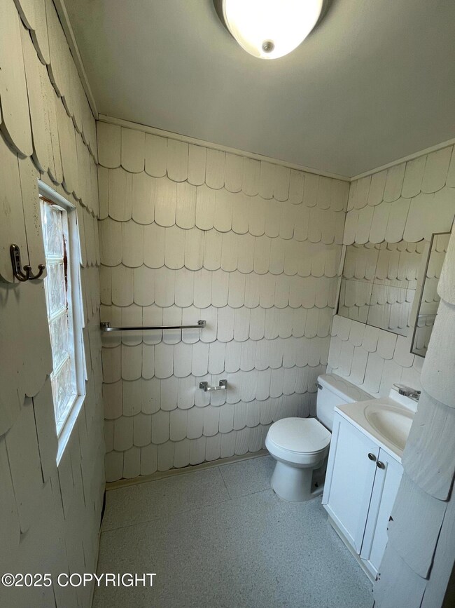 1441 E 12th Ave unit 3, Anchorage, AK 99501 - photo 5