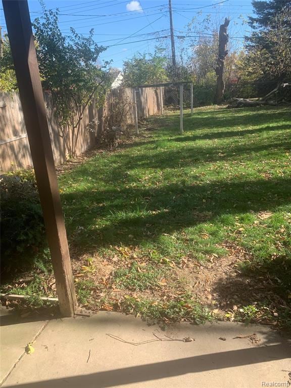 2313 S Rundle Ave, Lansing, MI 48910 - photo 6