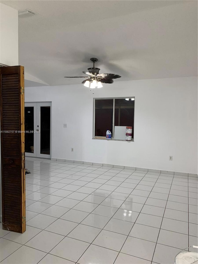 3298 W 70th St unit 101, Hialeah, FL 33018 - photo 3